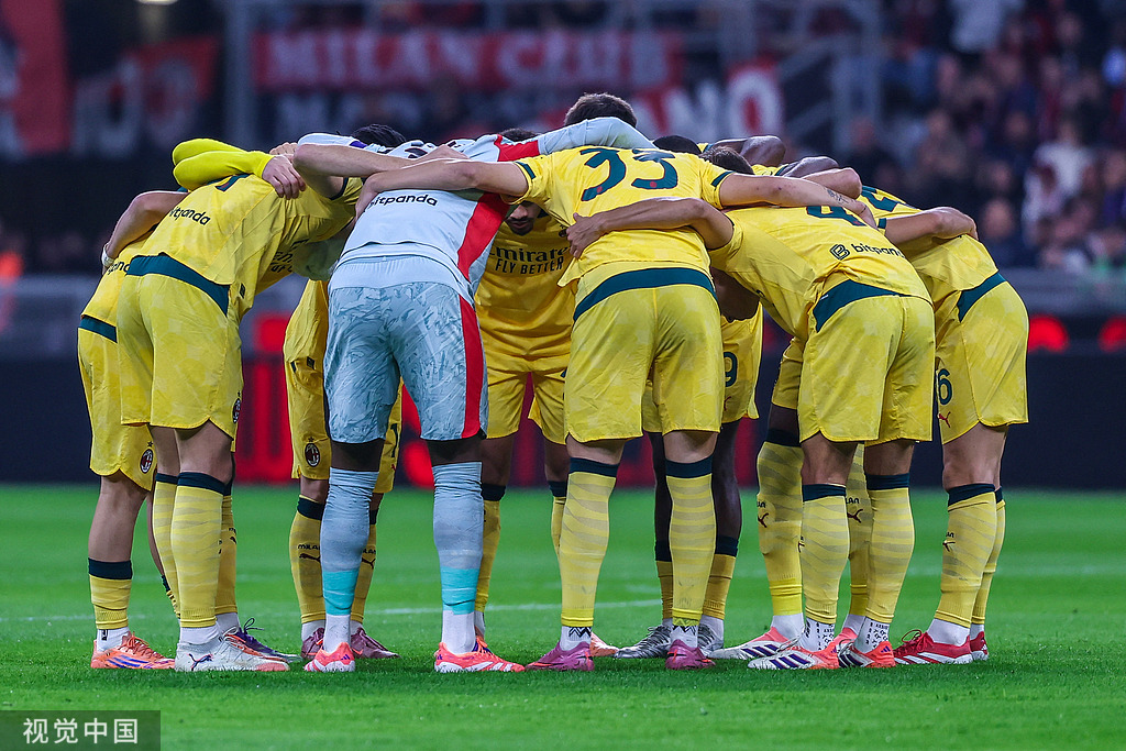 尴尬, 另一边是各 尴尬, 另一边是各