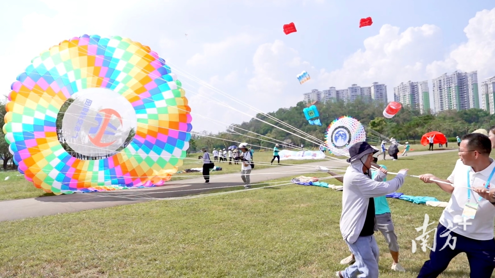 src, 作为广东工